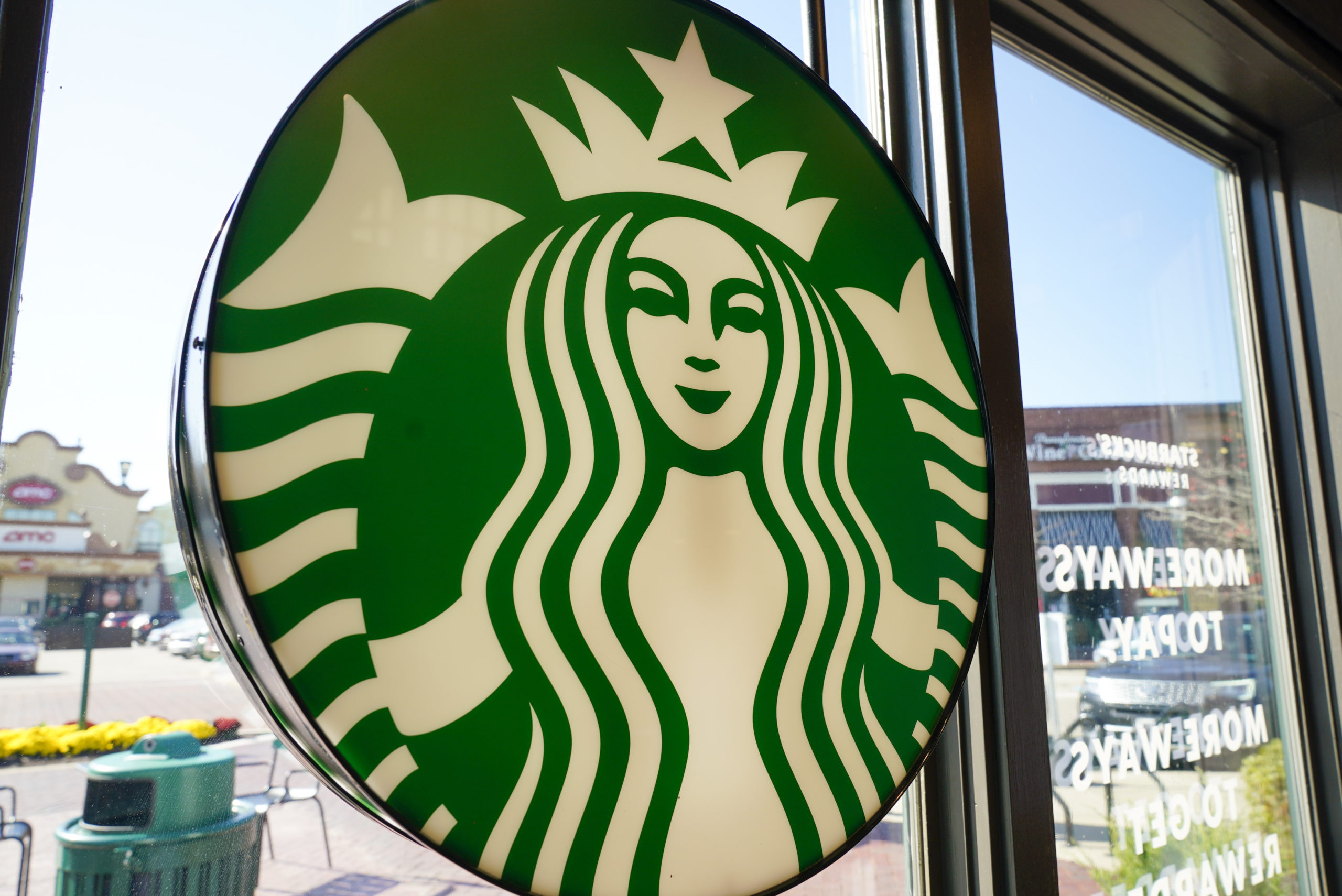 Buzz Builds Over County S First Starbucks Stanly County Journal