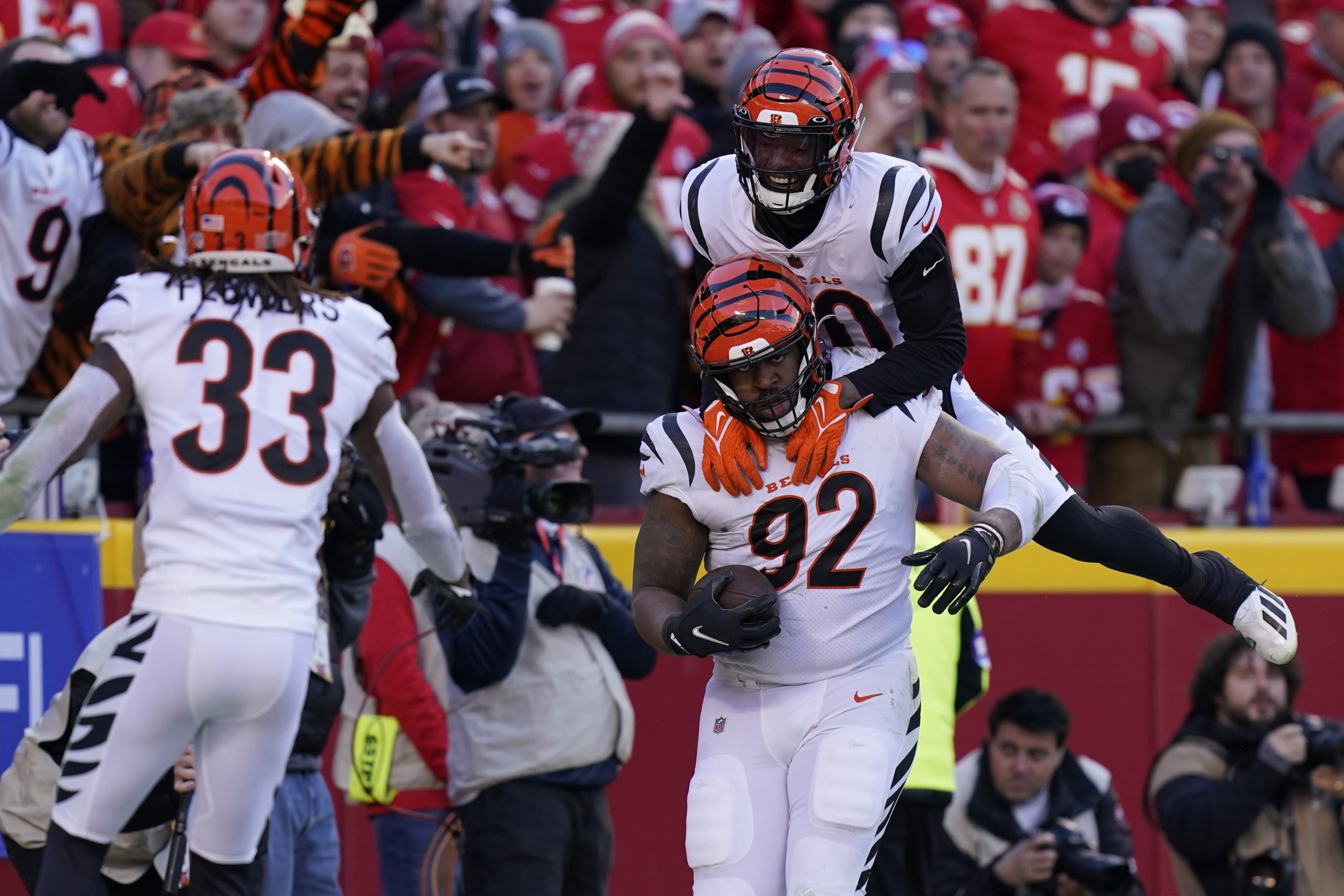 B.J. Hill, Cincinnati Bengals headed to Super Bowl LVI - The Stanly News &  Press